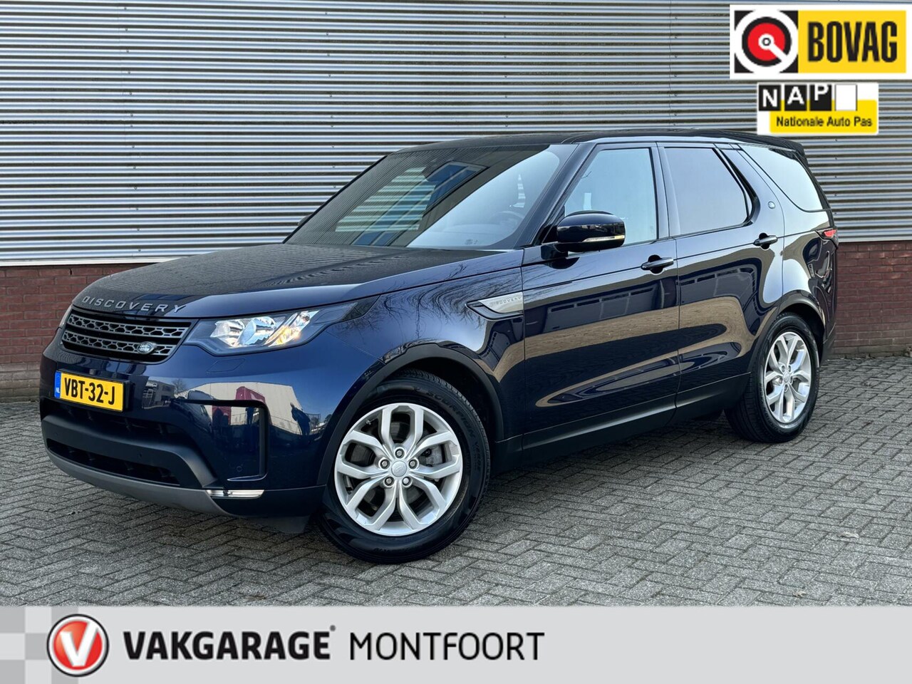 Land Rover Discovery - 2.0 Td4 SE|Grijs Kenteken|4x4 wiel drive|Luchtvering|Cruise|Airco|Apple/Android Carplay|Pd - AutoWereld.nl