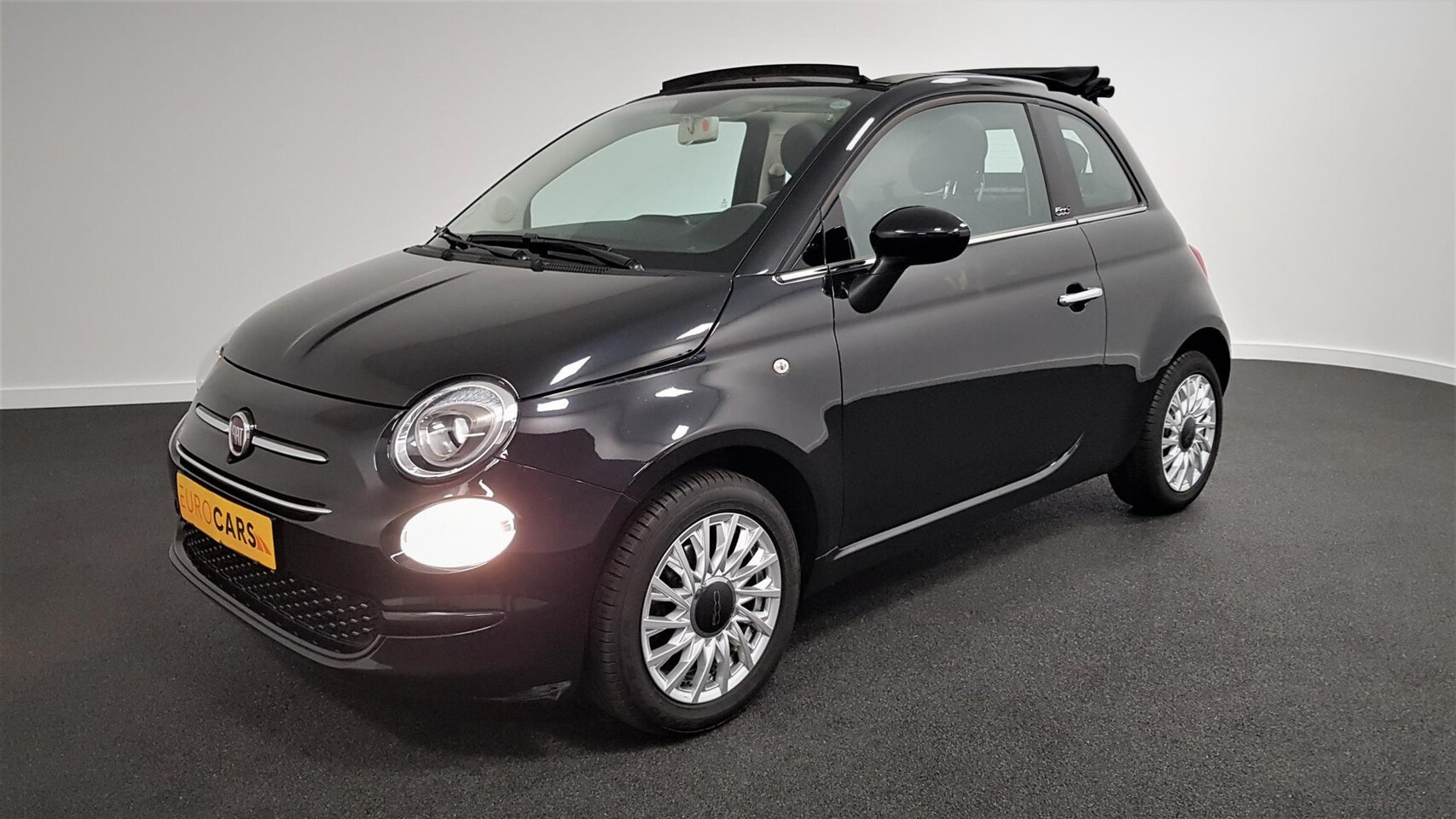 Fiat 500 C - 1.2 Automaat Lounge | Lederen Bekleding | Climate Control | Parkeer sensoren | Lichtmetale - AutoWereld.nl