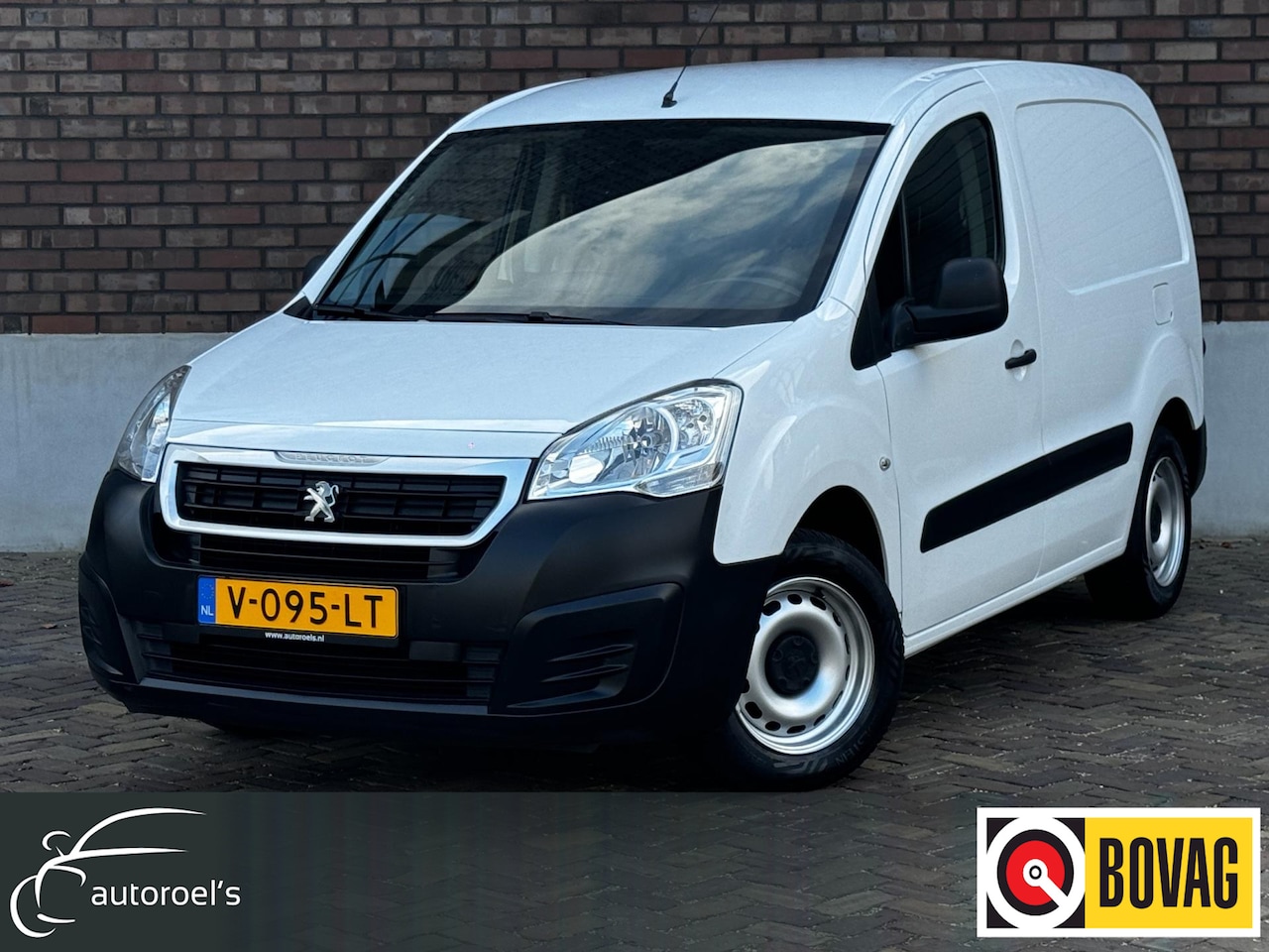 Peugeot Partner - 120 1.6 BlueHDi 75 L1 / Airco / Bluetooth / 1e Eigenaar / NED-Partner / 3 Persoons - AutoWereld.nl