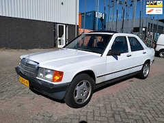 Mercedes-Benz 190-serie - 2.0 E AUTOMAAT LPG LEER 1986