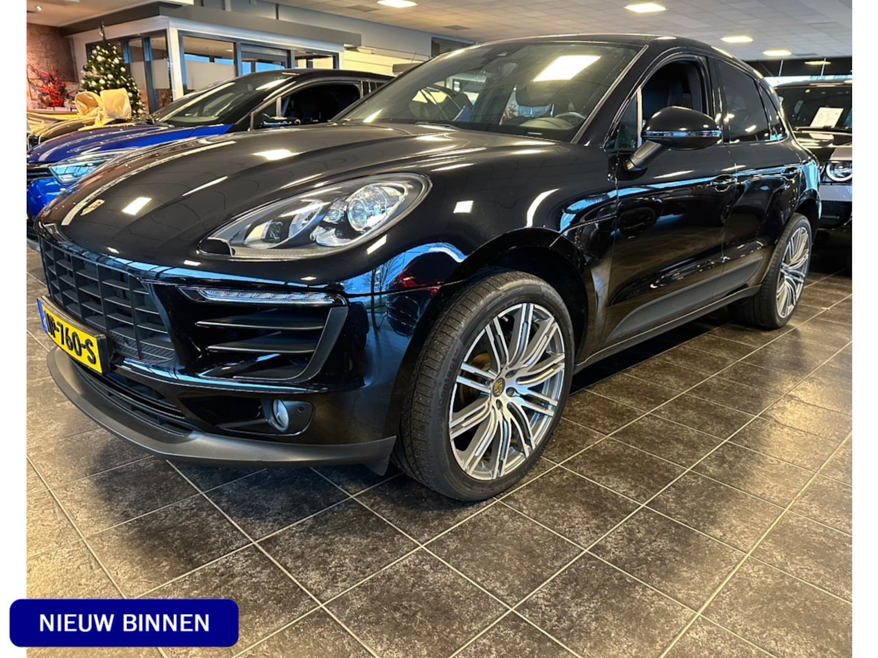 Porsche Macan - 2.0 Turbo - 21inch - Luchtvering - Trekhaak - Camera Origineel NL - Dealer onderhouden - N - AutoWereld.nl