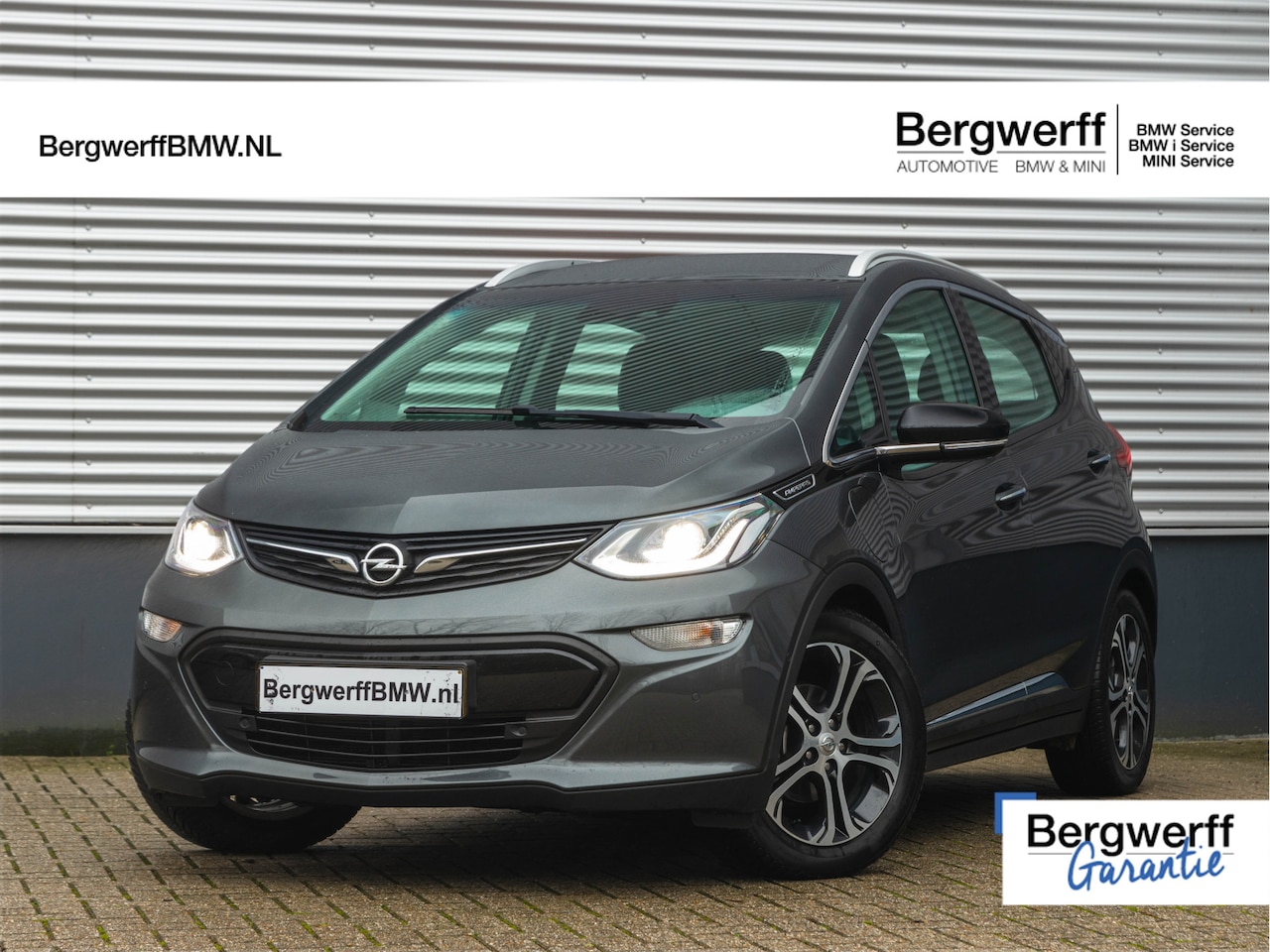 Opel Ampera-e - Business Executive - Stoel + Stuurwielverwarming - Camera - BOSE-Audio - 60 kWh - AutoWereld.nl