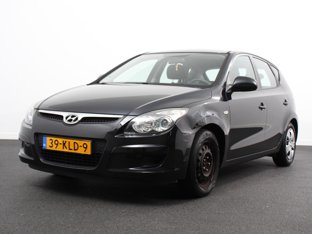 Hyundai i30 - 1.4i Active Cool | Lees opmerkingen! | Airco | Radio / CD | APK 08-01-2025 | Handel / Expo - AutoWereld.nl