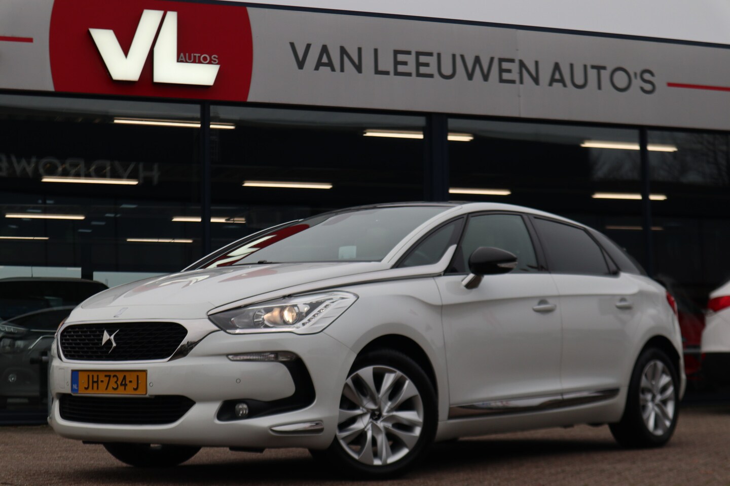 DS 5 - 1.6 THP Business Executive | Automaat | Pano | Navi - AutoWereld.nl