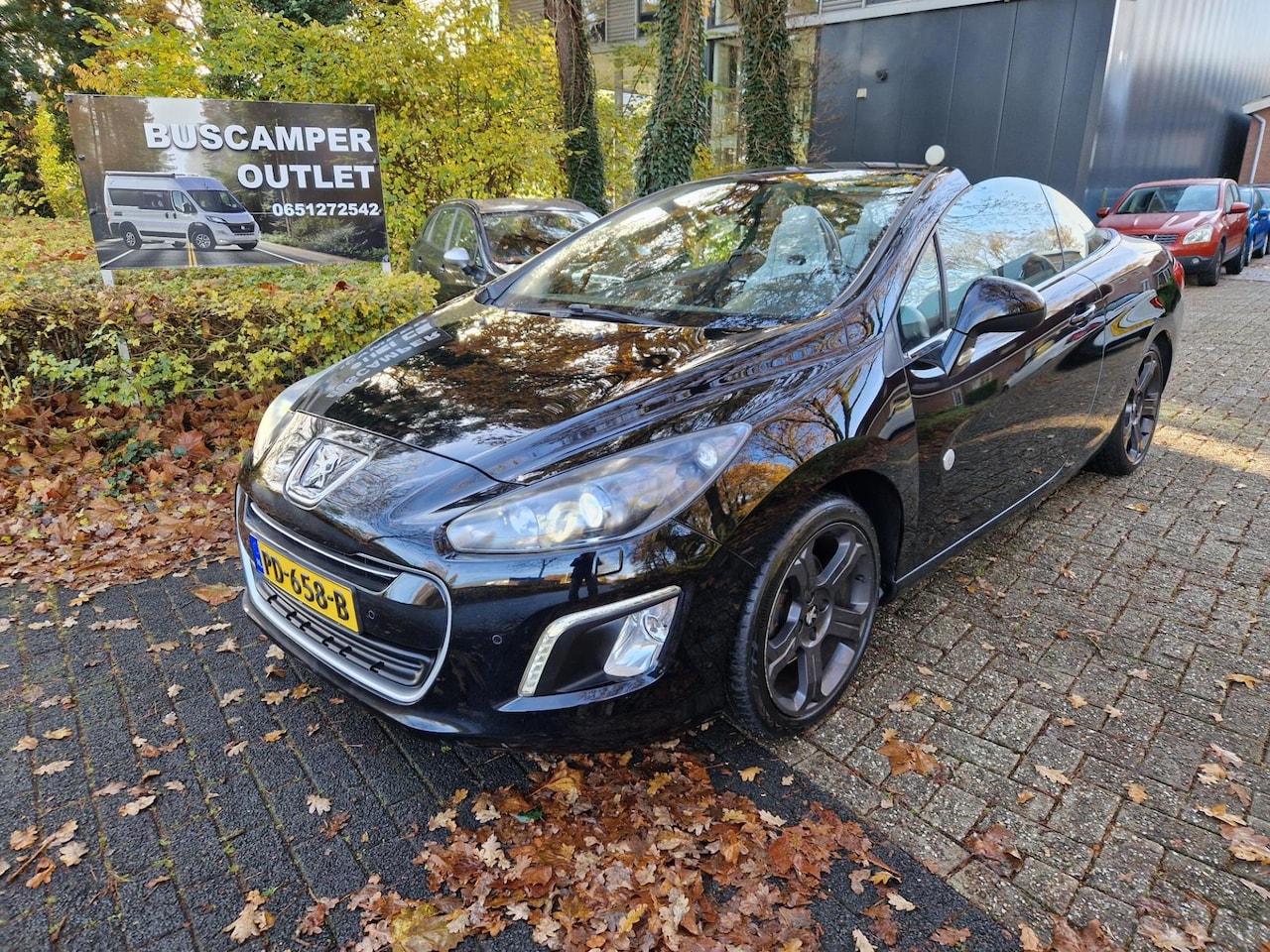 Peugeot 308 CC - 1.6 THP Roland Garros Aut. Airco/ Leer/ Xenon/ Navi/ Cruise/ PDC - AutoWereld.nl