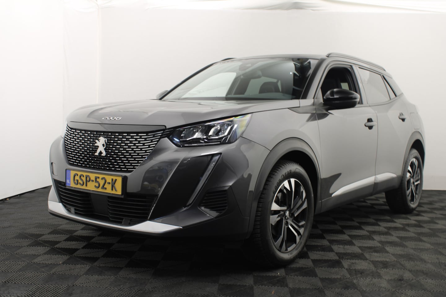 Peugeot 2008 - 1.2 PureTech Allure 1.2 PureTech allure - AutoWereld.nl