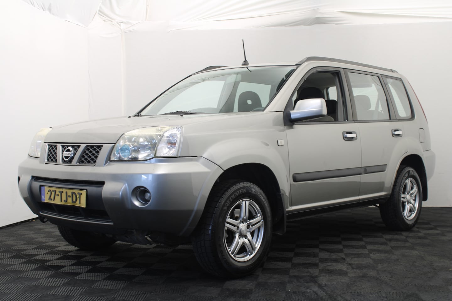 Nissan X-Trail - 2.0 Comfort 2wd 2.0 Comfort 2wd - AutoWereld.nl