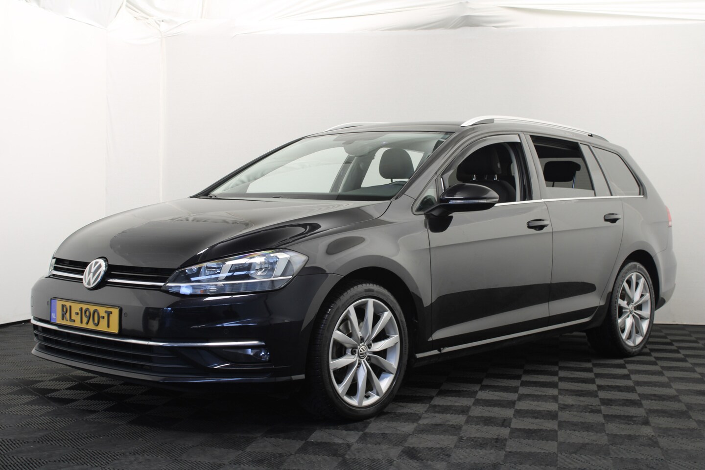 Volkswagen Golf Variant - 1.6 TDI Highline |Navi|ACC|PDC| - AutoWereld.nl