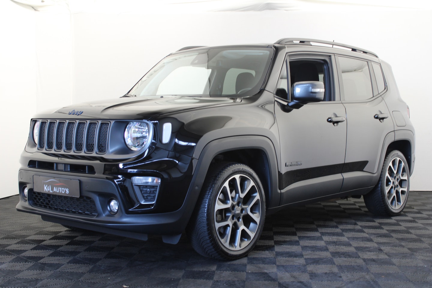 Jeep Renegade - 4xe 240 Plug-in Hybrid Electric S |Navi|Camera|Stoel/stuur verwarming| - AutoWereld.nl