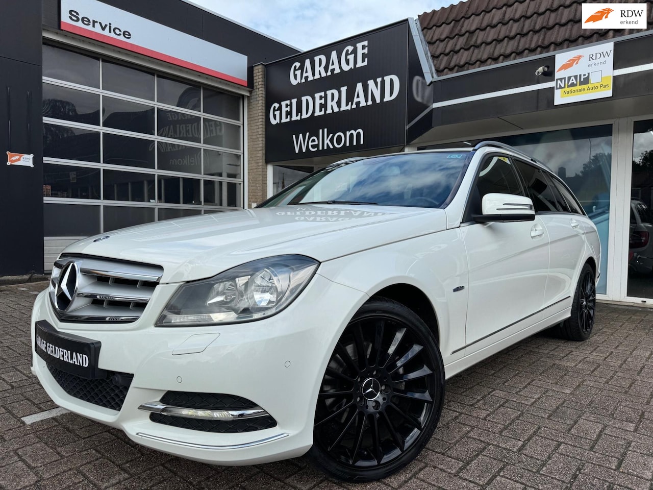 Mercedes-Benz C-klasse Estate - 250 204PK Avantgarde | Navi | Leder | Cruise | Climate | Pdc | Isofix | Full-option's! - AutoWereld.nl