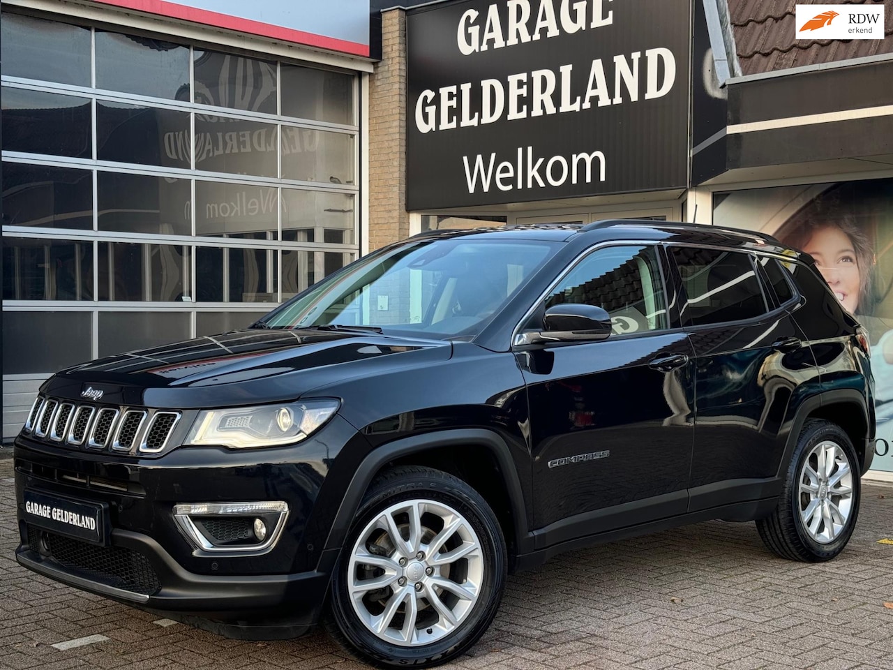 Jeep Compass - 1.3T Limited | Xenon | Full-Led | Navi | Camera | Leder | Cruise | Climate | Full-option! - AutoWereld.nl