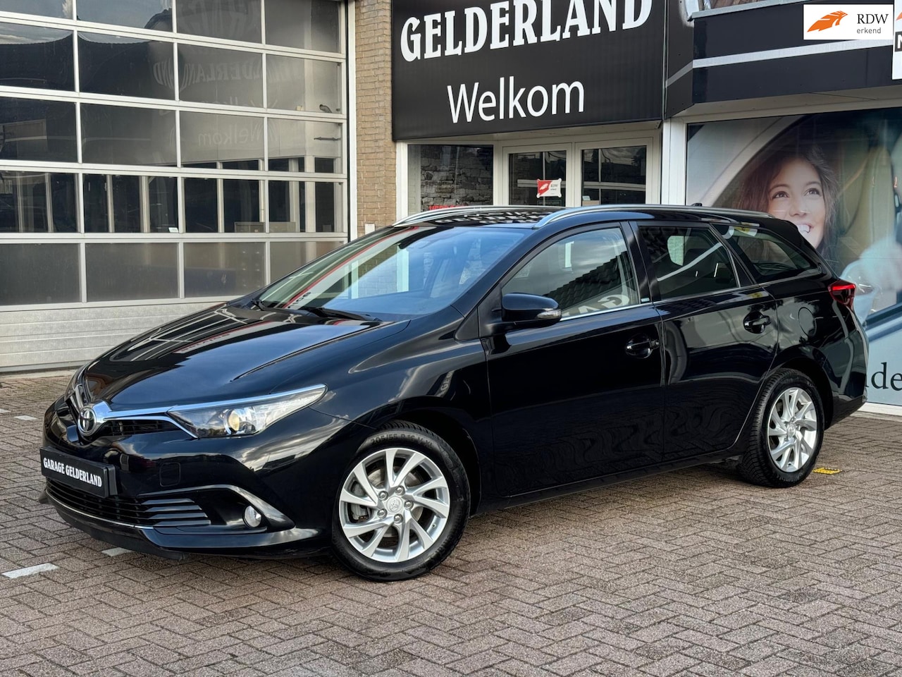 Toyota Auris - 1.2T Dynamic | Navi | Camera | Cruise | Climate | Pdc | Isofix | Flex | Full-option's! - AutoWereld.nl