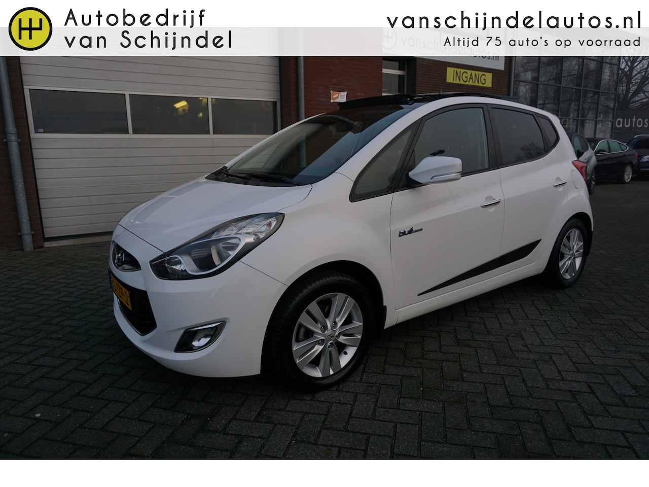 Hyundai ix20 - 1.4i I-VISION ORIGINEEL NEDERLANDS PANORAMADAK TREKHAAK ECC AIRCO CRUISECONTROL PARKEERSEN - AutoWereld.nl