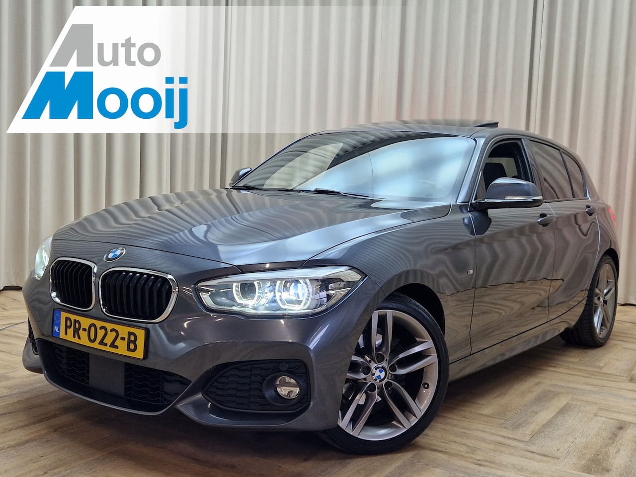 BMW 1-serie - 118i *M-Sport* Schuif-/Kanteldak / Harman/Kardon / Leder / Trekhaak / Adapt.LED / Navi Pro - AutoWereld.nl