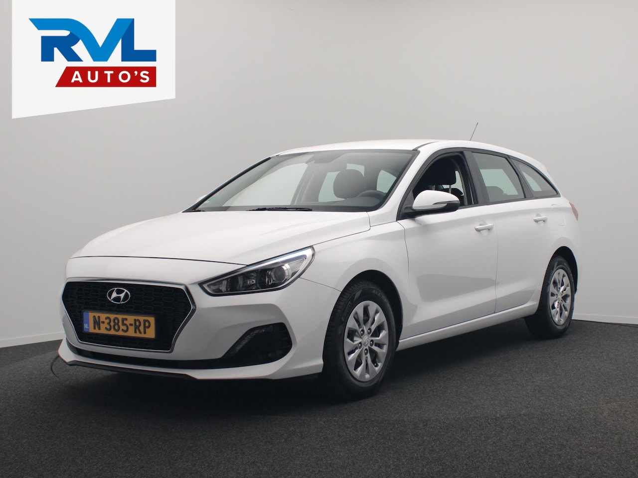 Hyundai i30 Wagon - 1.4 Comfort Navigatie Airco Cruise Lane/assist - AutoWereld.nl