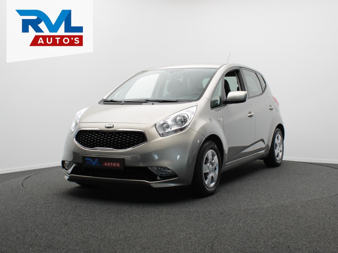 Kia Venga - 1.4 CVVT DynamicLine Navigatie Climate Cruise Camera 1e Eigenaar - AutoWereld.nl