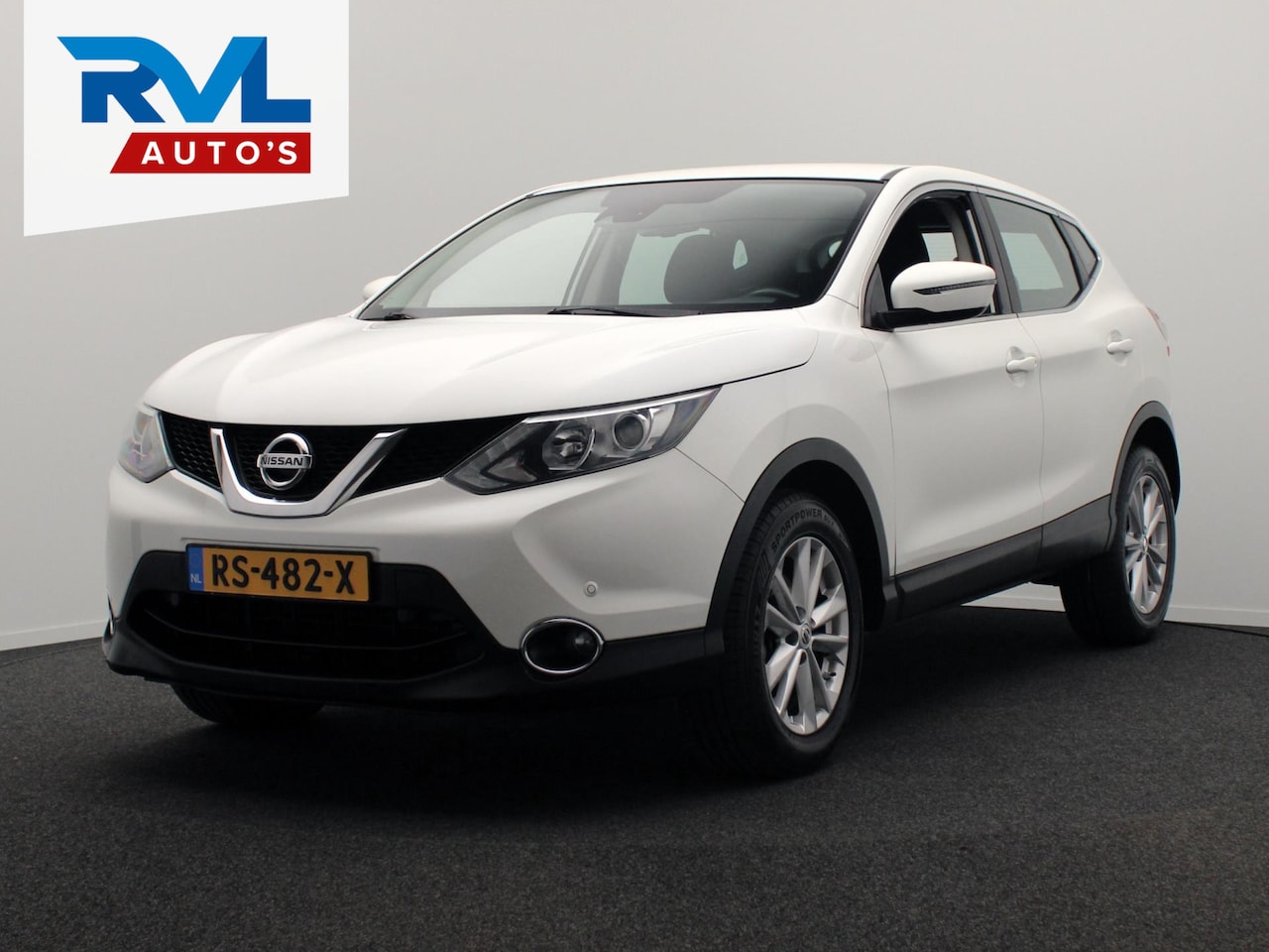 Nissan Qashqai - 1.5 dCi N-Connecta Trekhaak Navigatie Camera - AutoWereld.nl