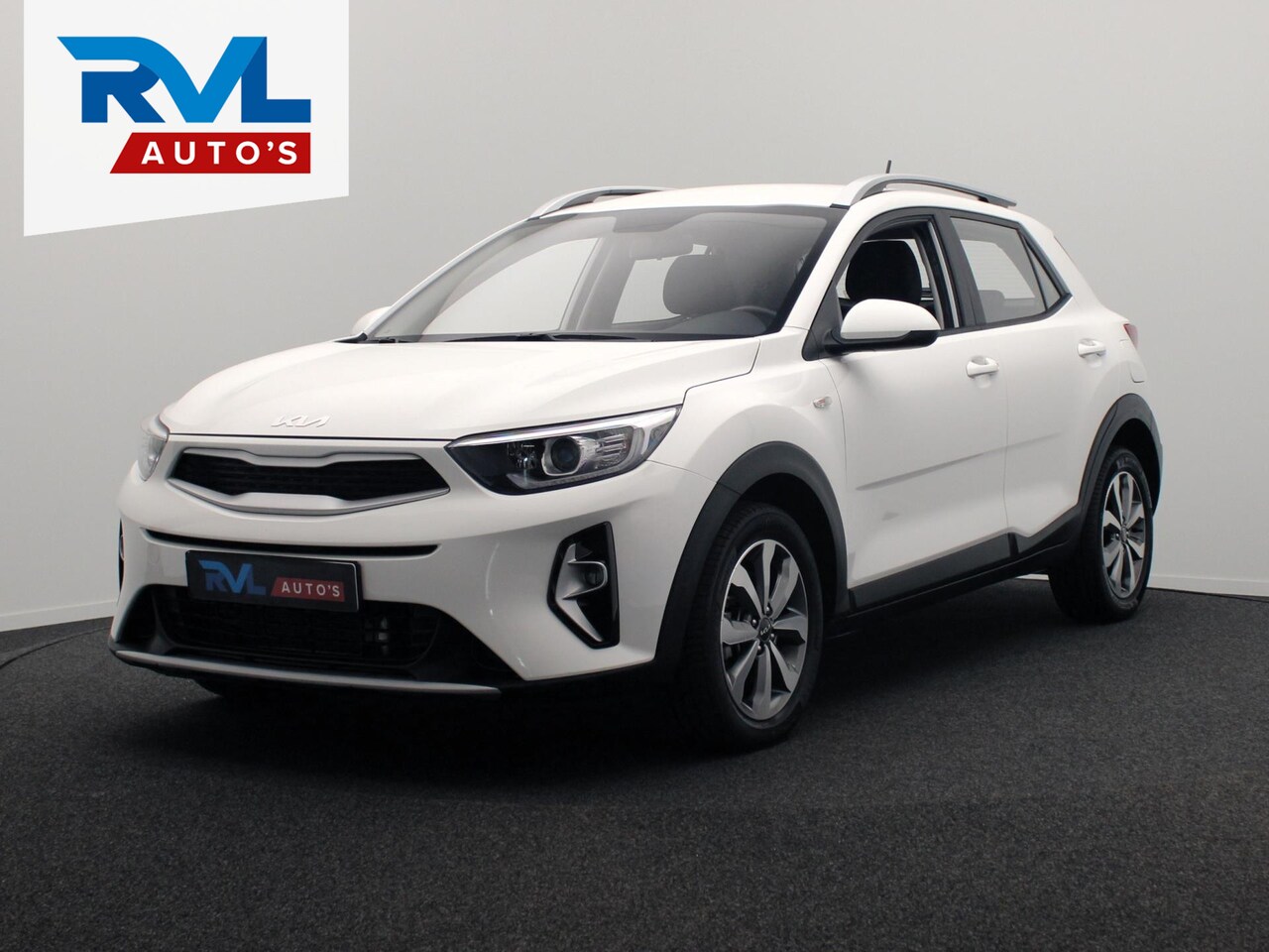 Kia Stonic - 1.0 T-GDi MHEV DynamicLine 1e Eigenaar - AutoWereld.nl