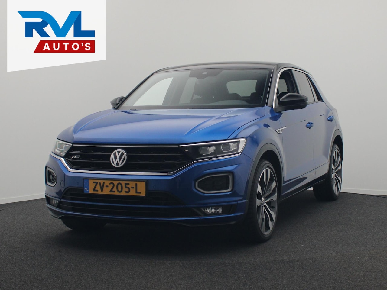 Volkswagen T-Roc - 1.5 TSI Sport *R-Line Exterieur/Interieur* Adaptieve/Cruise Virtual Cockpit Navigatie - AutoWereld.nl