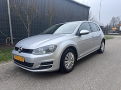 Volkswagen Golf - 1.2 TSI Trendline / AIRCO / 5-DEURS