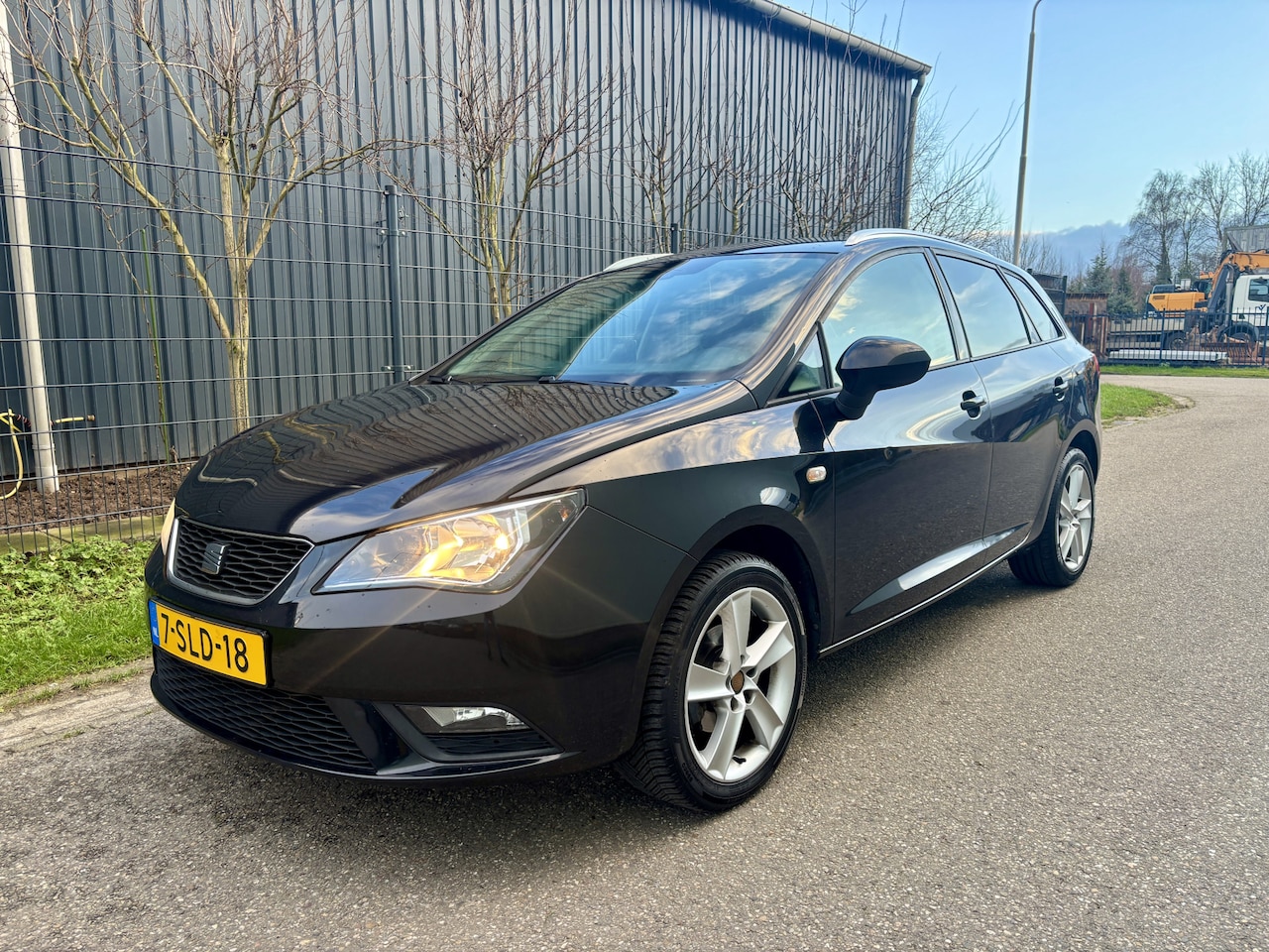 Seat Ibiza ST - 1.2 TSI Chill Out Plus / AIRCO ECC / NAVI / CRUISE - AutoWereld.nl