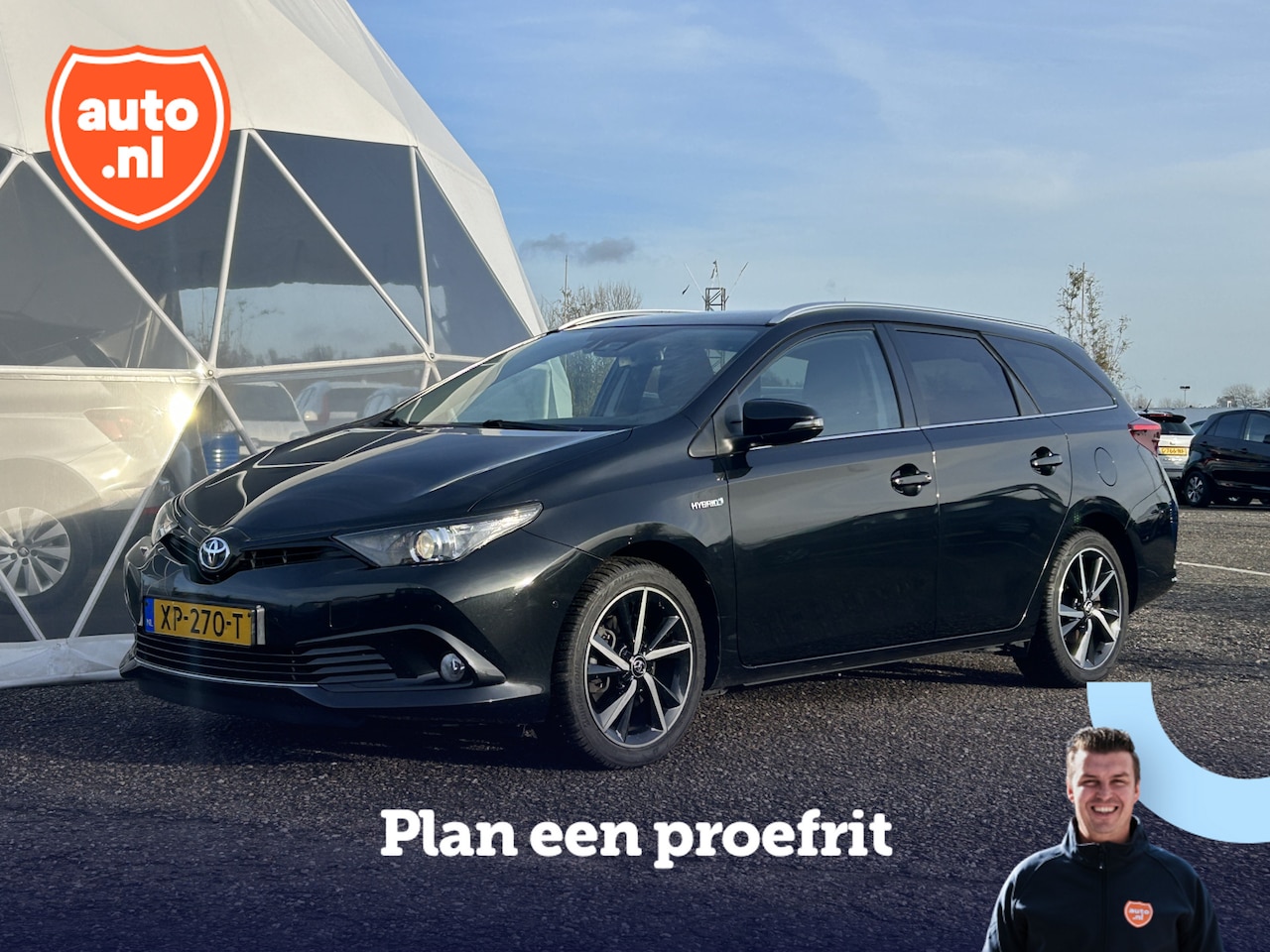 Toyota Auris Touring Sports - 1.8 Hybrid Dynamic Ultimate | Camera | Navigatie | Cruise Control | 17"LM Velgen | - AutoWereld.nl