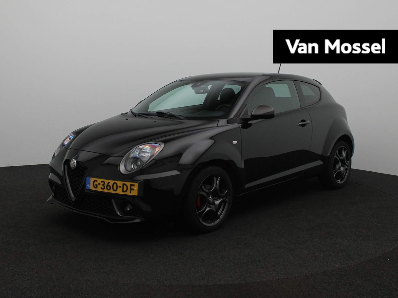 Alfa Romeo MiTo - 0.9 TwinAir Urban | Climate control | Navigatie | 17" Lichtmetalen velgen - AutoWereld.nl