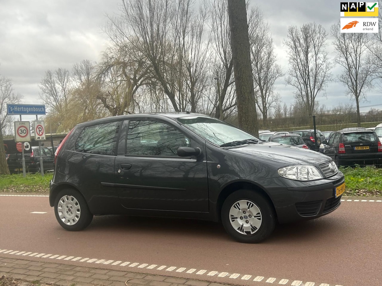 Fiat Punto - 1.2 Active AIRCO!APK!ZUINIG! - AutoWereld.nl