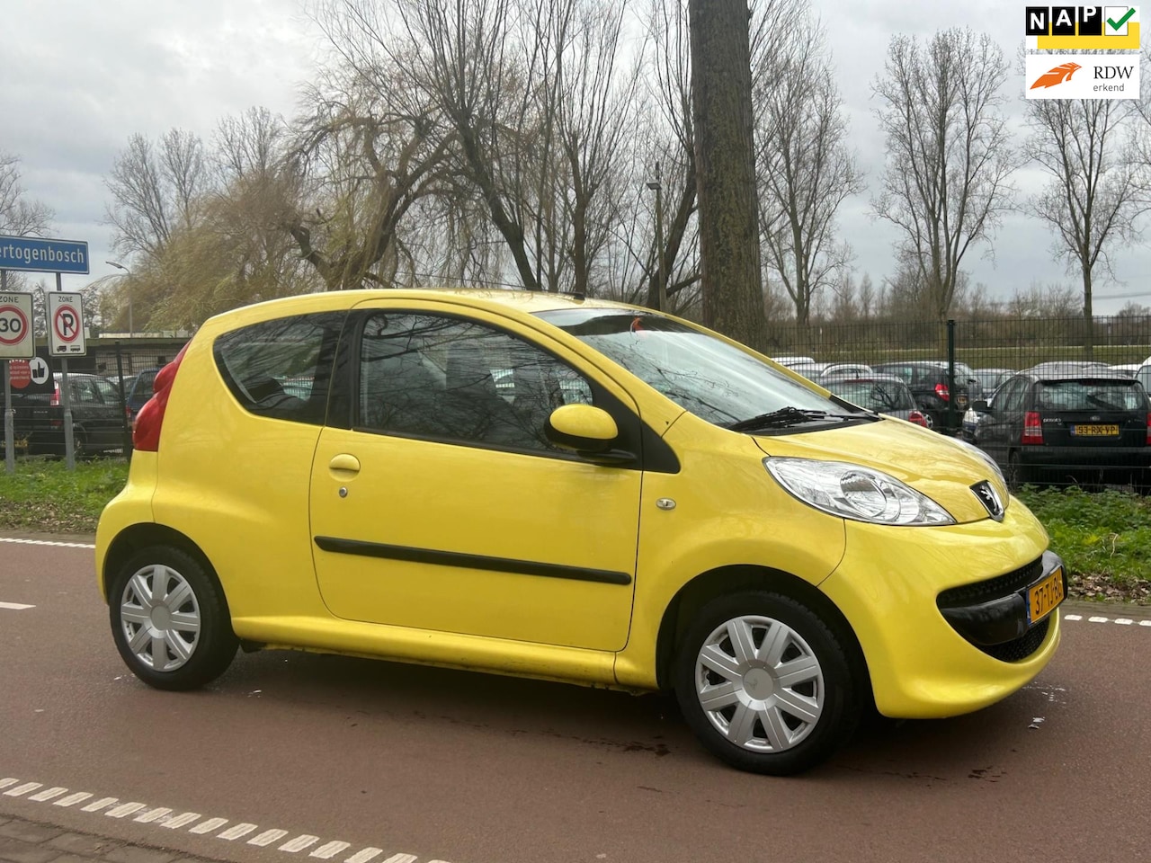 Peugeot 107 - 1.0-12V XS AUTOMAAT!NAP!LAGE KM! - AutoWereld.nl