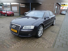 Audi A8 - 6.0 quattro Lang v-12