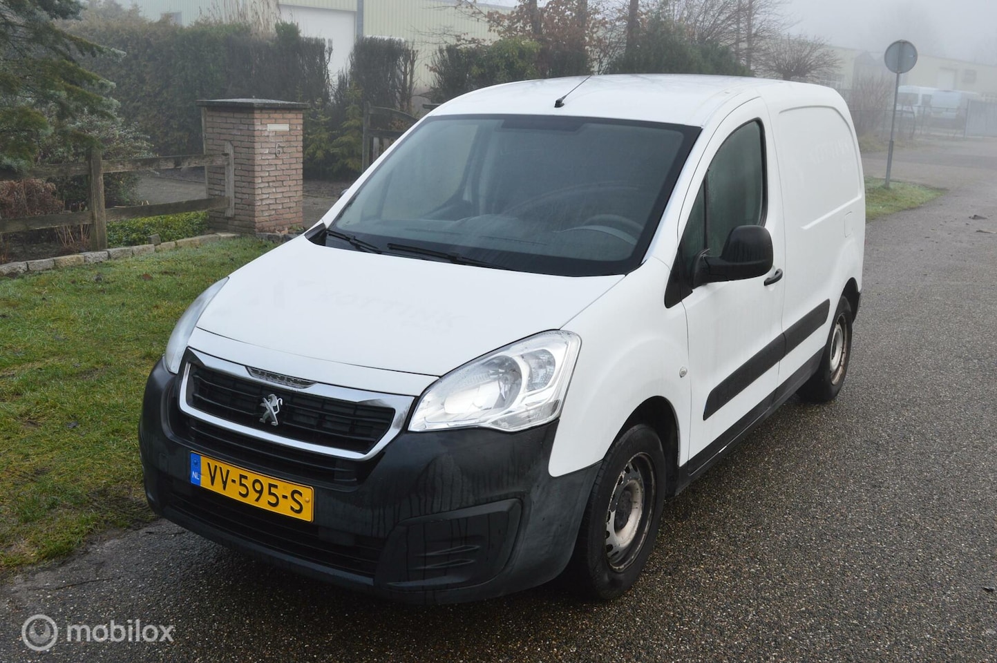 Peugeot Partner - bestel 120 1.6 HDi 75 L1 XR bouwjaar 2016 - AutoWereld.nl