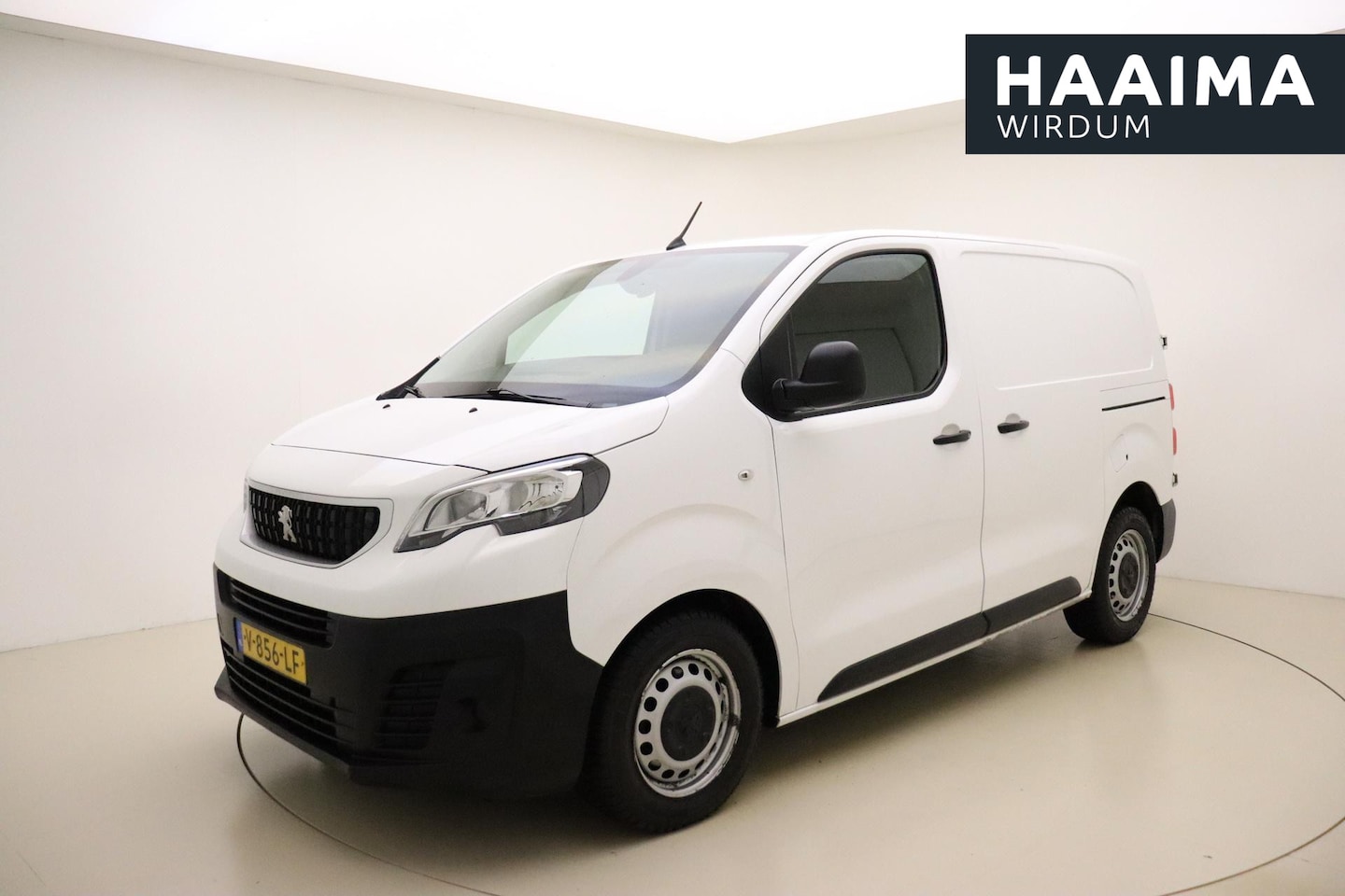 Peugeot Expert - 231C 2.0 BlueHDI 120 Pro | Weinig kilometers | Trekhaak | Dubbele schuifdeuren | Parkeerse - AutoWereld.nl