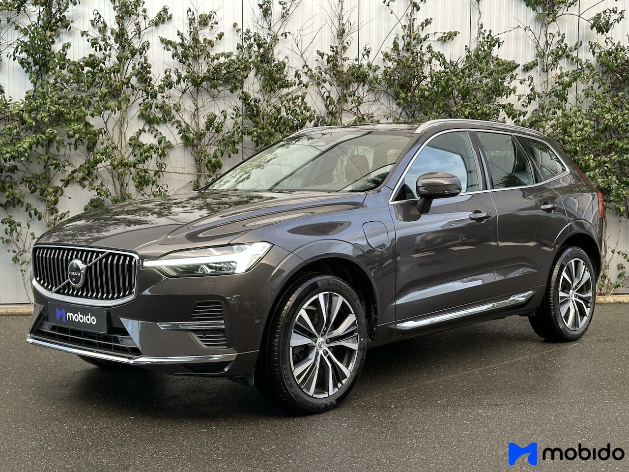 Volvo XC60 - | T6 AWD Inscription | Google Maps! - AutoWereld.nl