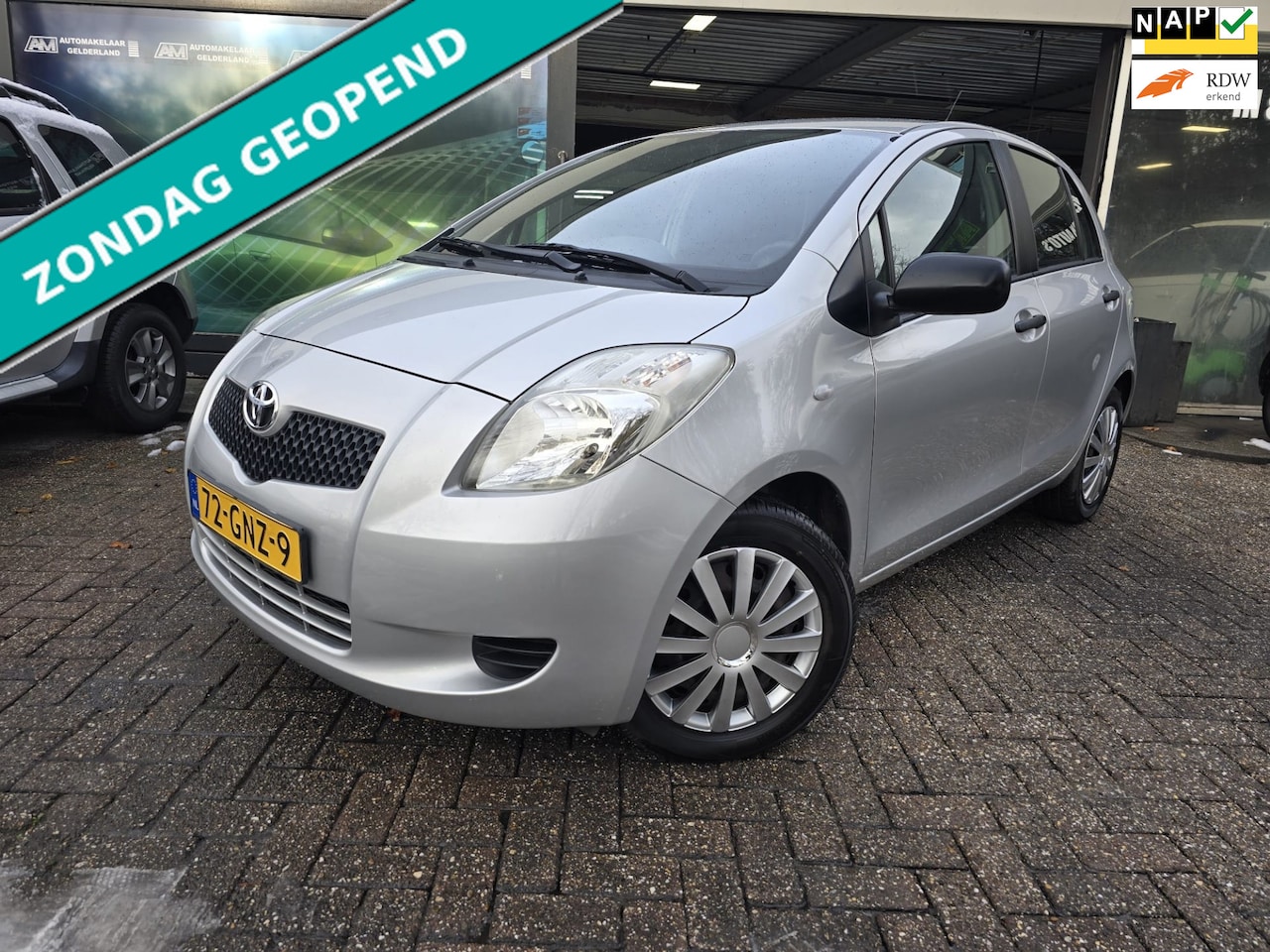 Toyota Yaris - 1.3 VVTi Sol | 1E EIGENAAR | 12MND GARANTIE | NW APK| LAGE KM | AIRCO | - AutoWereld.nl