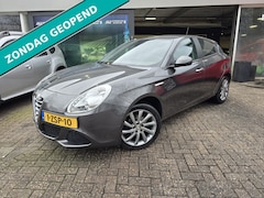 Alfa Romeo Giulietta - 1.4 T Impression | 2E EIGENAAR | 12MND GARANTIE | AIRCO | LMV | UNIEK KM STAND | NL AUTO |