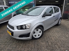 Chevrolet Aveo - 1.2 LS | 2E EIGENAAR | 12MND GARANTIE | NW APK | AIRCO | ELEC PAKKET |