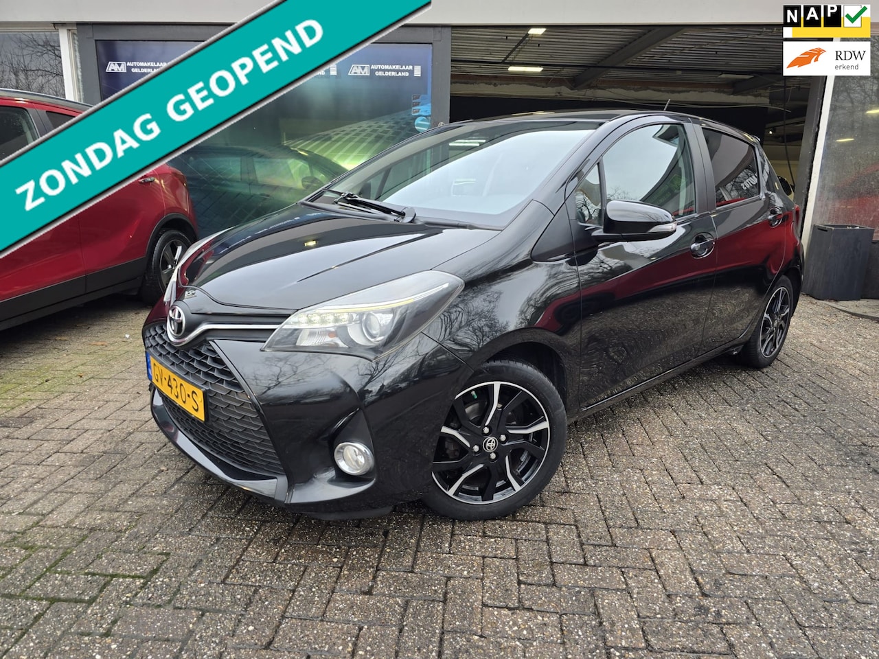 Toyota Yaris - 1.3 VVT-i Dynamic | 1E EIGENAAR | 12MND GARANTIE | AIRCO | PANO DAK | NAVI | CRUISE | CAME - AutoWereld.nl