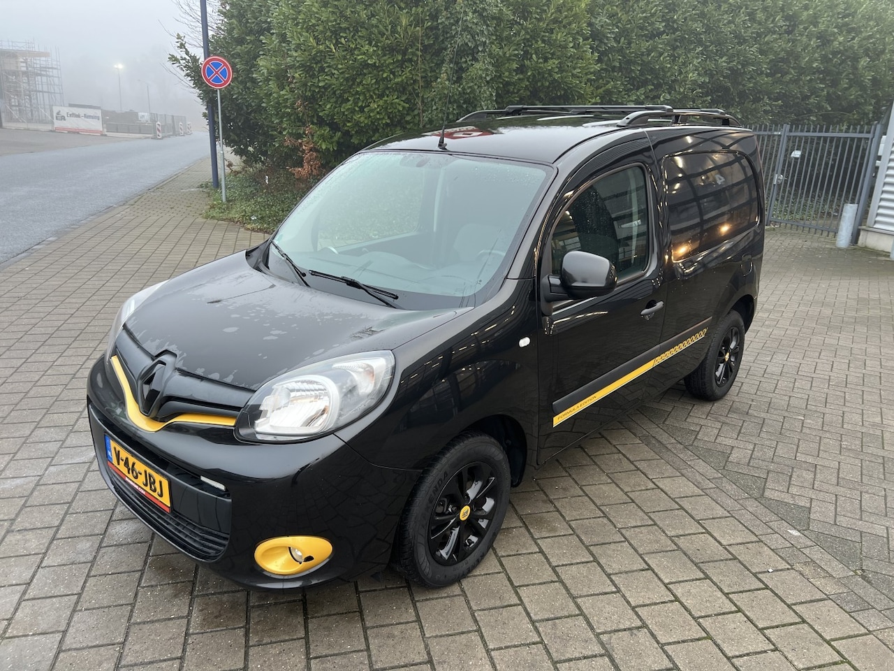 Renault Kangoo - 1.5 dci 66 KW 90 PK FORMULA EDITION / AIRCO / NAVIGATIE / CAMERA / LM VELGEN / - AutoWereld.nl