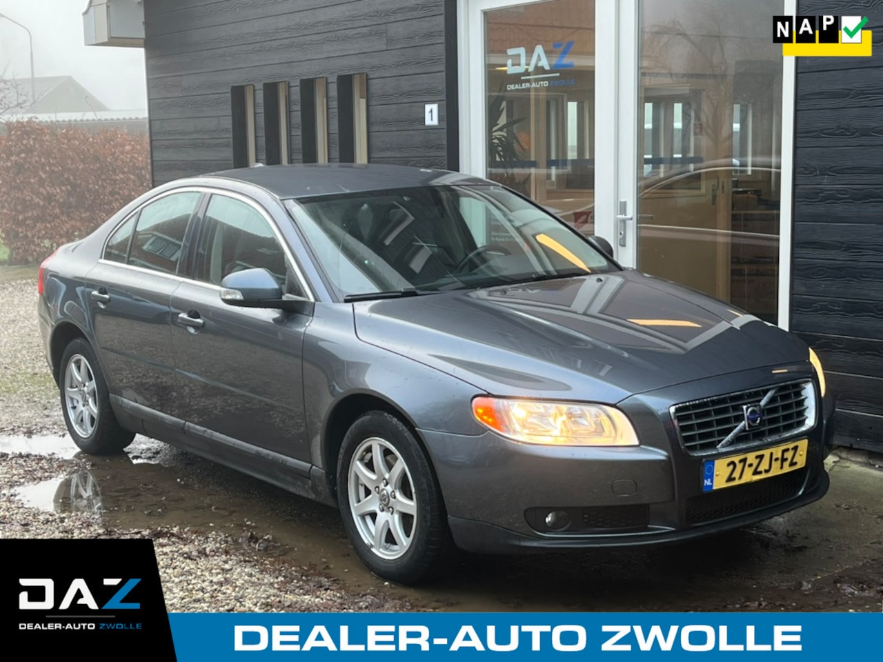 Volvo S80 - 2.5 T Kinetic Ecc/Audio/Navi/Cruise/Youngtimer! - AutoWereld.nl