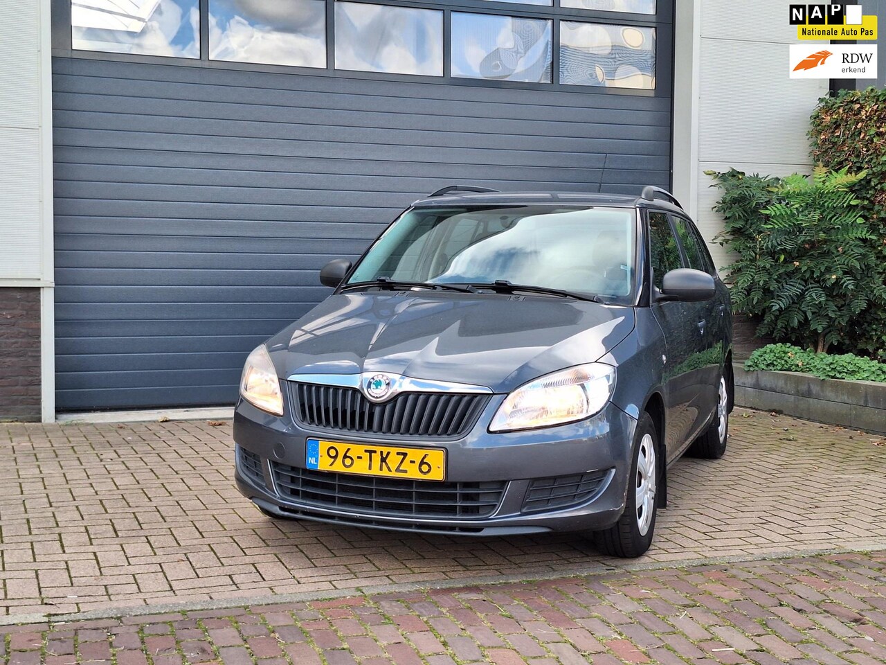 Skoda Fabia Combi - | 1.2-12V Fresh | Airco | - AutoWereld.nl