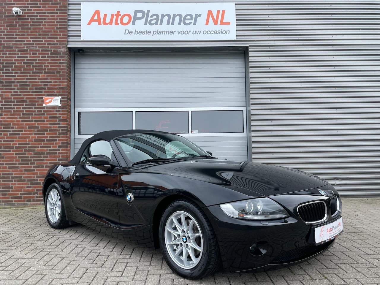 BMW Z4 Roadster - 2.2i! Airco! Leder! 1e Eigenaar! *48.030 KM*! - AutoWereld.nl