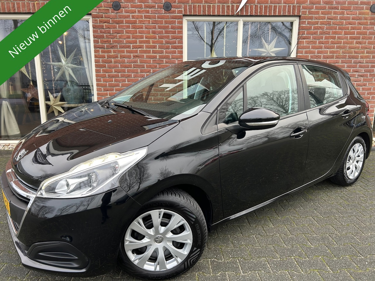 Peugeot 208 - 1.2 PureTech NAVI / AIRCO / CRUISE / LED - AutoWereld.nl