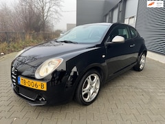 Alfa Romeo MiTo - 1.4 Distinctive Nieuwe apk zeer nette auto