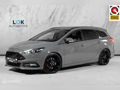 Ford Focus - 2.0 ST-3 252PK LED|SONY|LEDER|CAMERA|CRUISE|STUURVERWARMING