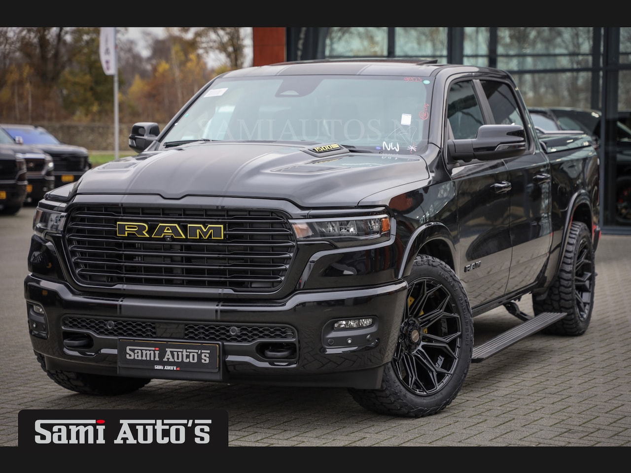 Dodge Ram Pick Up - PREMIUM NIGHT EDITION | MAY 2025 BOM VOL + 14.4 INCH SCHERM | LUCHTVERING | HUD | HURRICAN - AutoWereld.nl