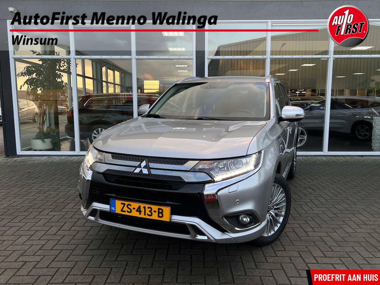 Mitsubishi Outlander - 2.4 PHEV Intense+ | Half Leder | PDC | Cruise Control | Trekhaak | - AutoWereld.nl