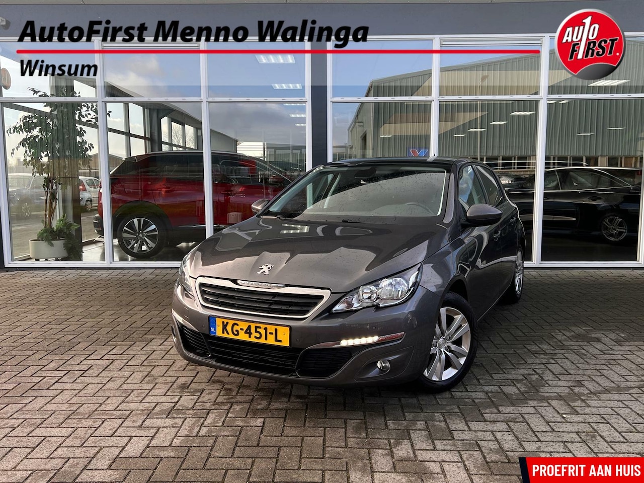 Peugeot 308 - 1.2 PureTech Blue Lease Executive | Navi | Panoramadak | Cruise | PDC | - AutoWereld.nl