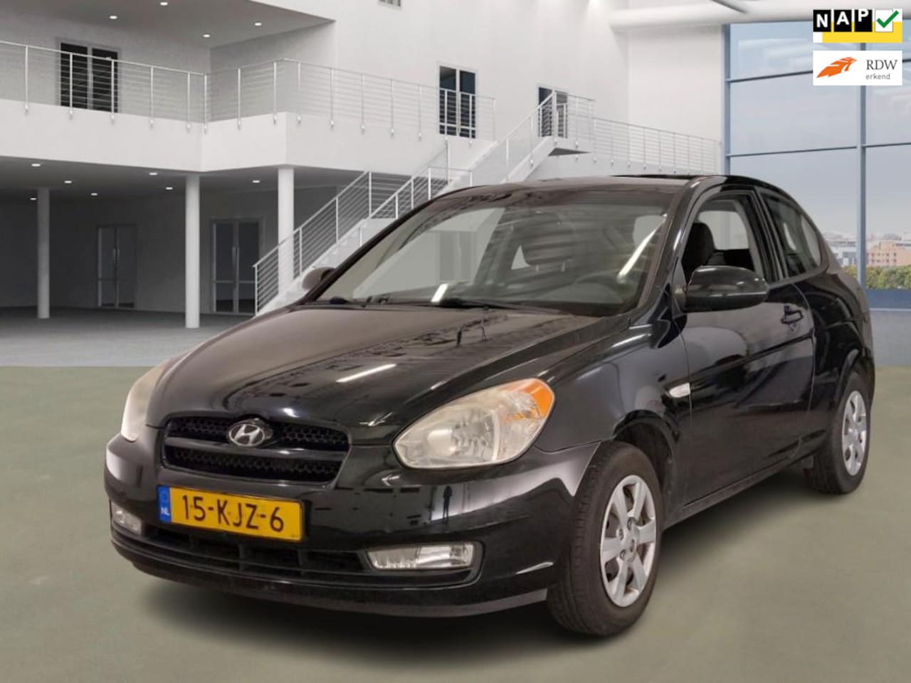 Hyundai Accent - 1.4i Dynamic 1.4i Dynamic - AutoWereld.nl