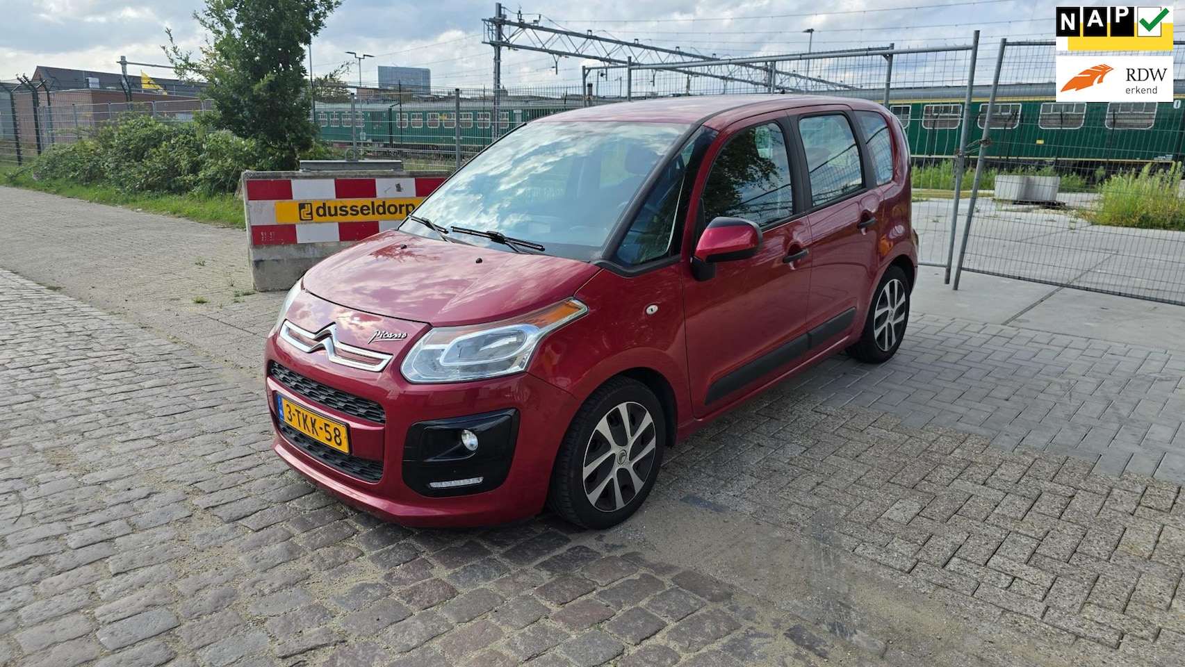 Citroën C3 Picasso - 1.6 VTi Tendance 1.6 VTi Tendance - AutoWereld.nl