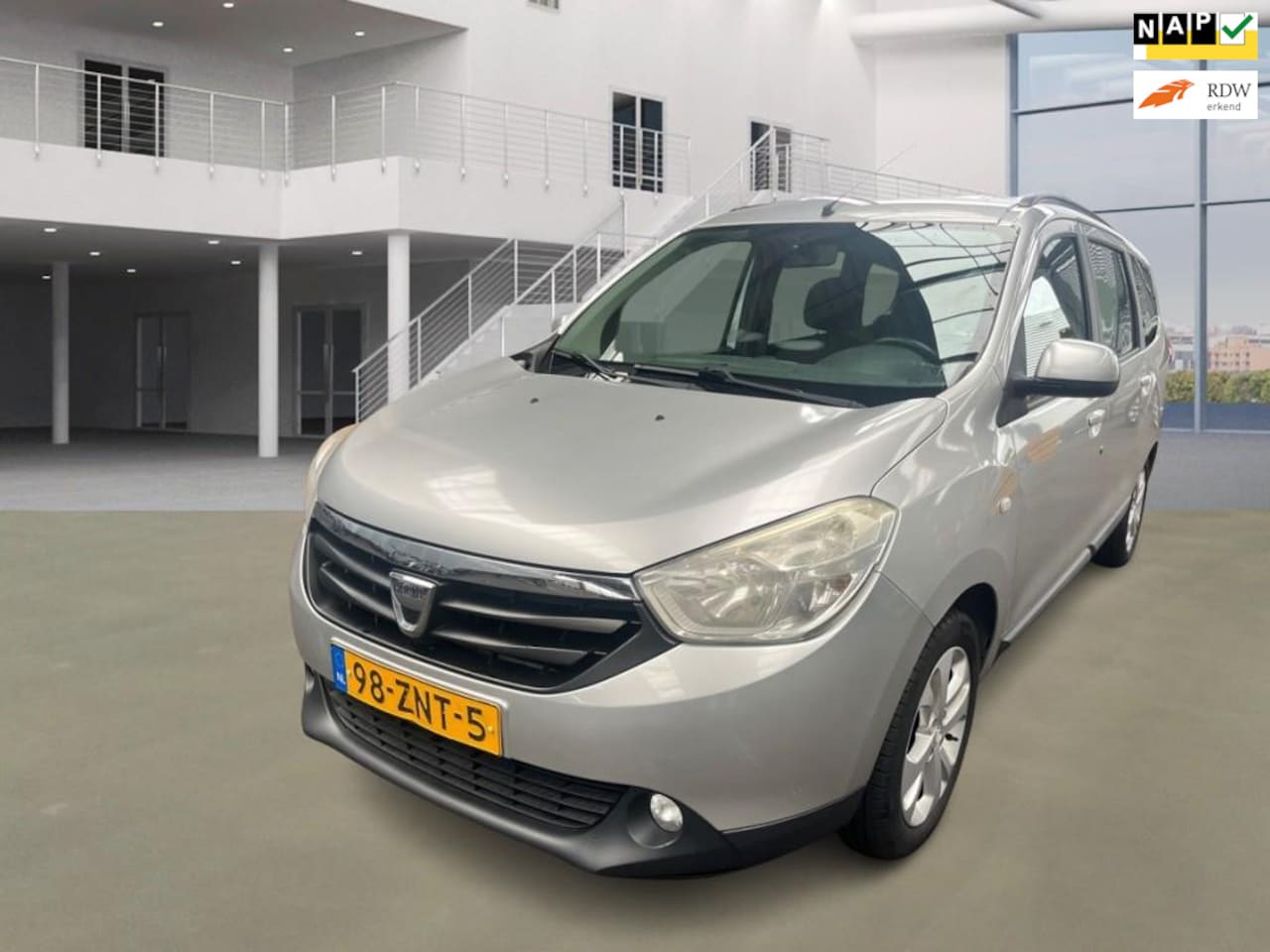 Dacia Lodgy - 1.2 Tce Prestige 7p. 1.2 TCe Prestige 7p. - AutoWereld.nl